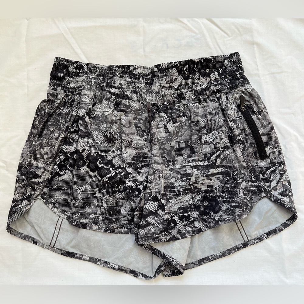 lululemon Graphite Tracker Shorts (size 8)